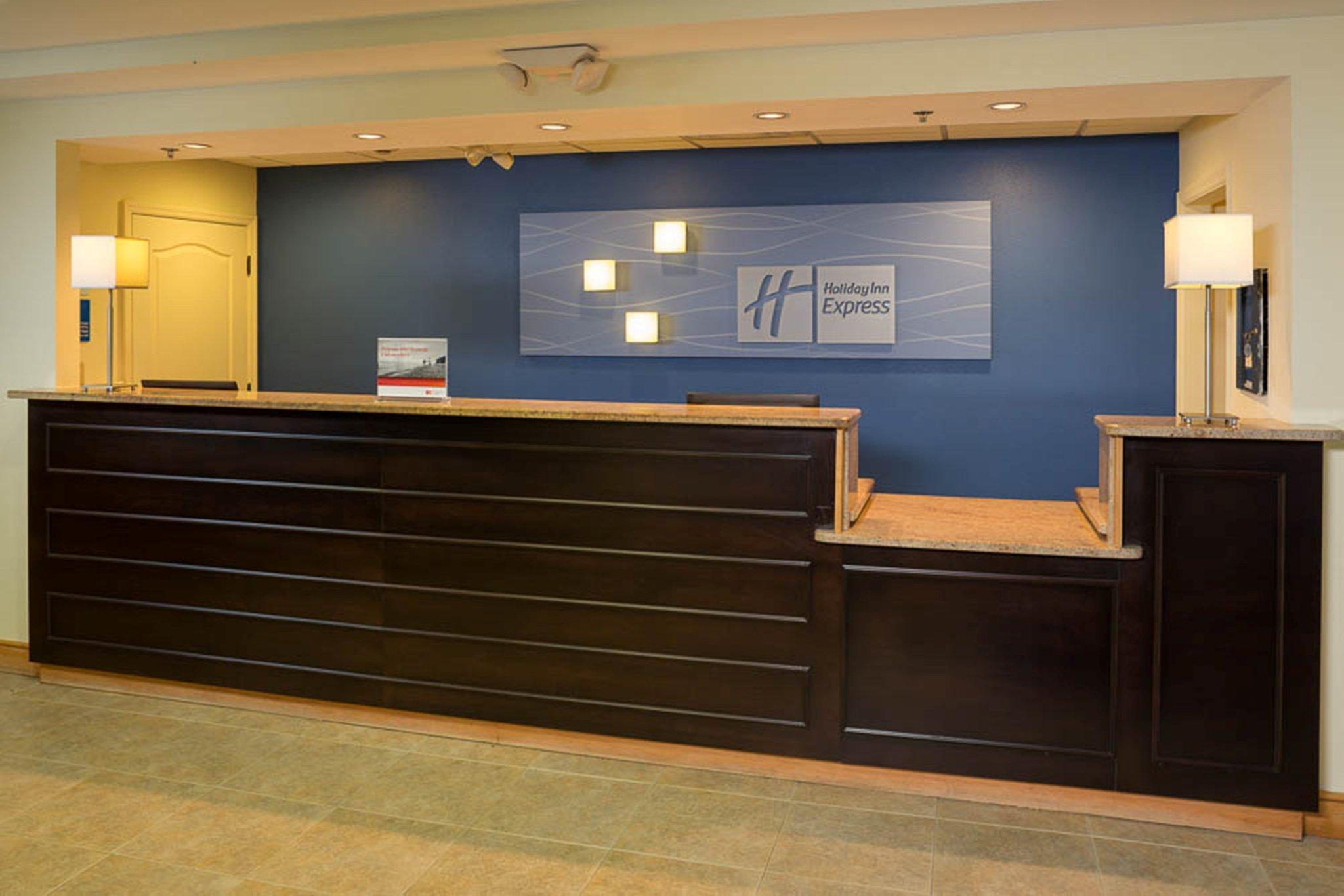 Holiday Inn Express - Clermont By Ihg Extérieur photo